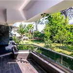House Sapphire Holiday home *